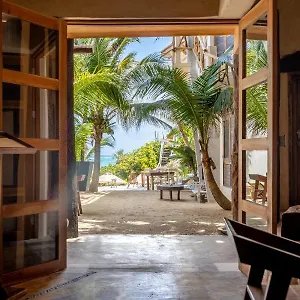 La Del Sol Boutique *** Tulum